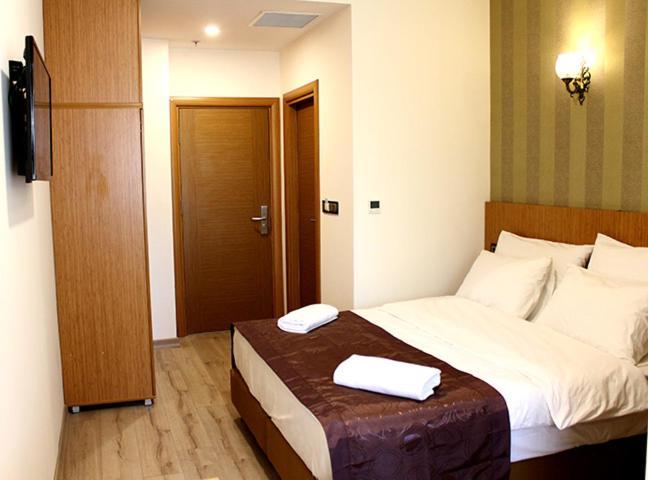 Realist Hotel Istanbul Exterior photo