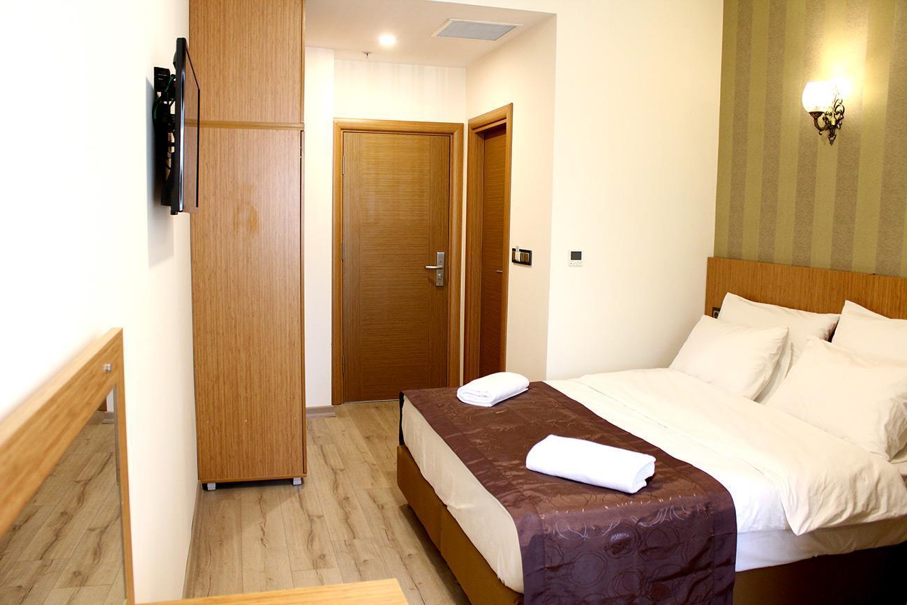 Realist Hotel Istanbul Exterior photo