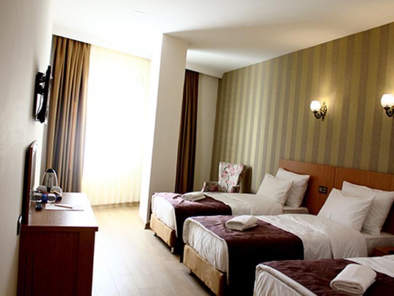 Realist Hotel Istanbul Exterior photo
