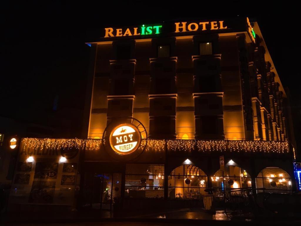 Realist Hotel Istanbul Exterior photo
