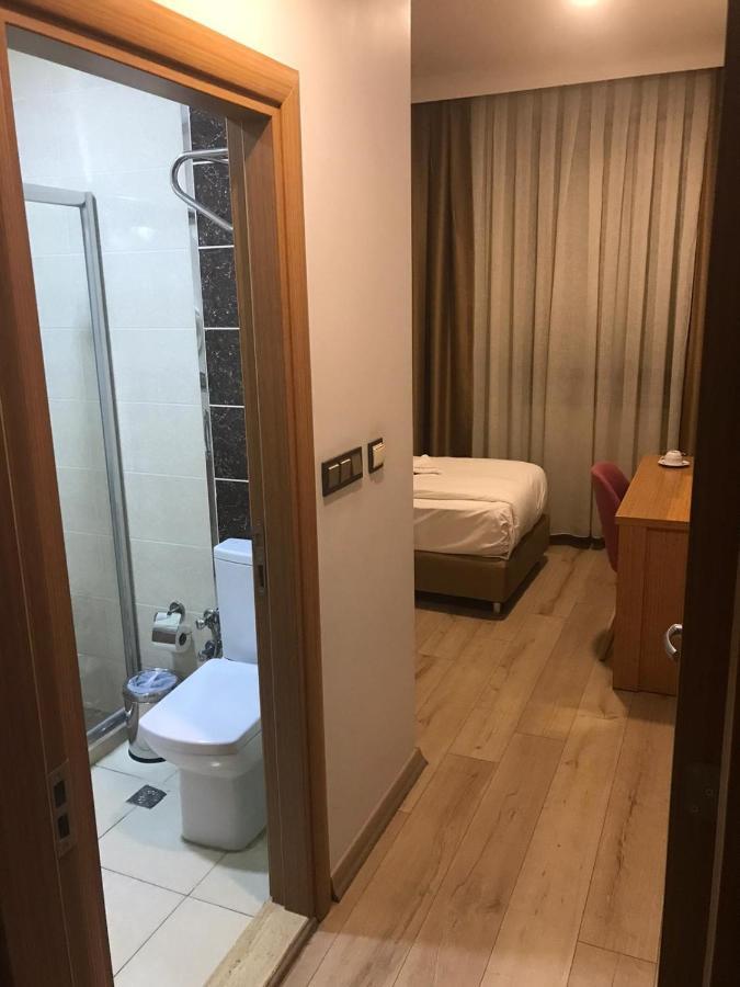 Realist Hotel Istanbul Exterior photo